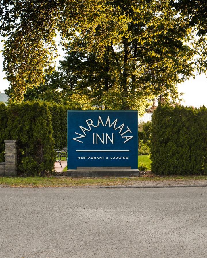 Naramata Inn Экстерьер фото